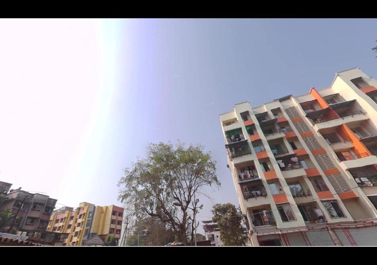 Hotel Sai Ganesh Lodging & Boarding By Wb Inn Titwala المظهر الخارجي الصورة